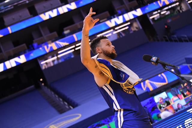 李凯尔生死战替补出战得9分 确定不会打亚运会