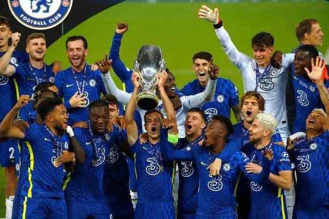 詹姆斯23+4+9浓眉21+12 湖人大胜送猛龙14连败